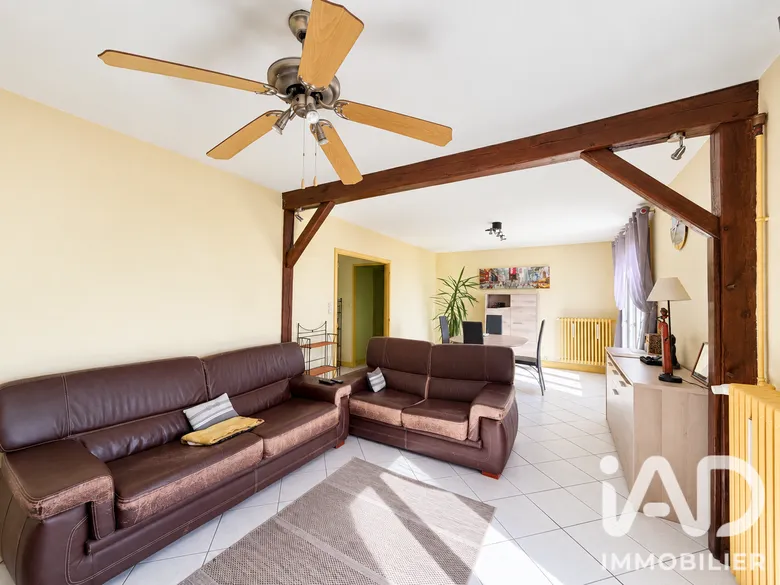 Appartement 3 pièces 73 m² · à Blois · 73 m² · 77 000 €