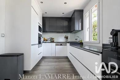 Maison à Issou (78440)