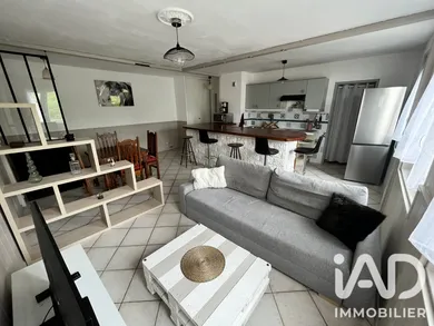 Apartment in Trappes (78190)