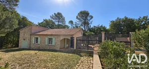 Maison à Les Arcs (83460)