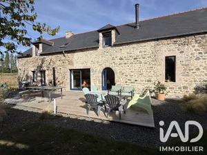 Longere in ERQUY (22430)