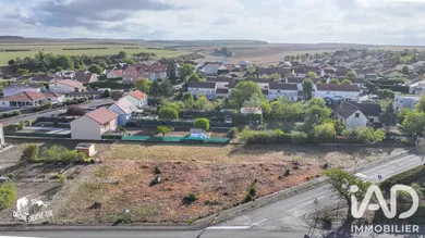 Building plot in Doncourt-lès-Conflans (54800)