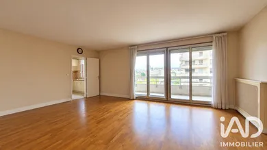 Apartment in Charenton-le-Pont (94220)