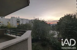 Apartment in Le Kremlin-Bicêtre (94270)