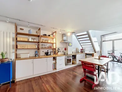 Appartement à Bordeaux (33800)