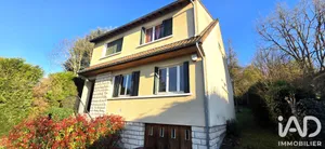 Maison à Marly-le-Roi (78160)
