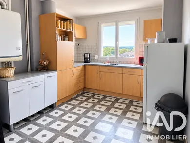 Appartement à Charleville-Mézières (08000)