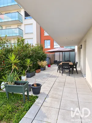 Apartment in Bezons (95870)
