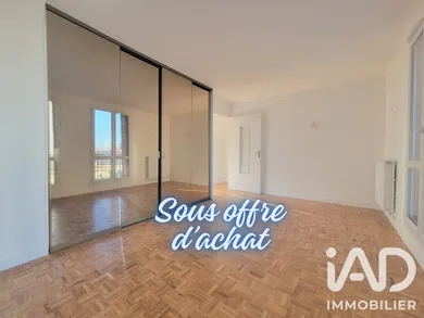 Apartment in Choisy-le-Roi (94600)