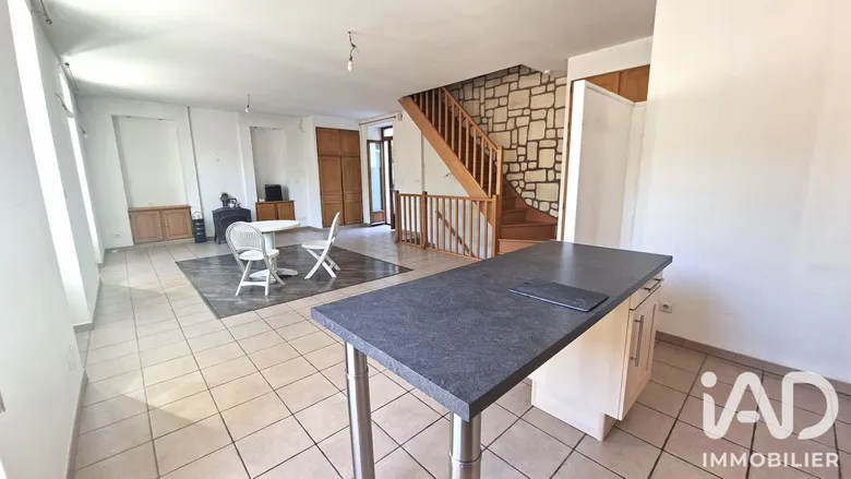 Maison 4 pièces 110 m² · à Valsonne · 110 m² · 229 000 €