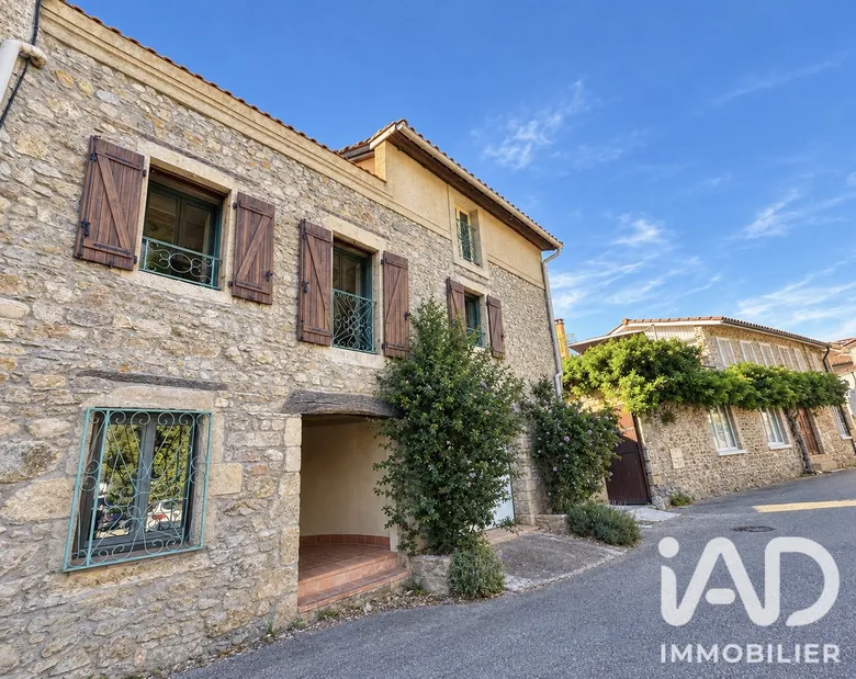 Maison 6 pièces 190 m² · à Saint-Pierre-de-Bœuf · 190 m² · 265 000 €