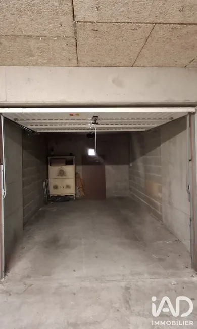 Garage à Moulins-lès-Metz (57160)