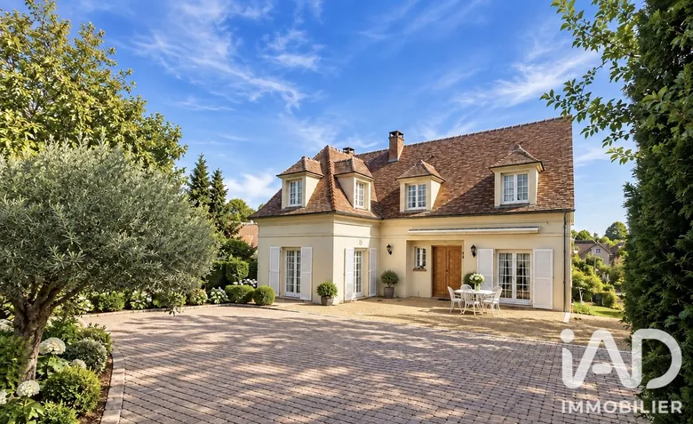 Maison 9 pièces 200 m² · à Villennes-sur-Seine · 200 m² · 1 680 000 €
