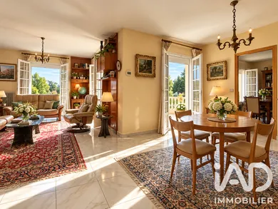 Mansion in Villennes-sur-Seine (78670)