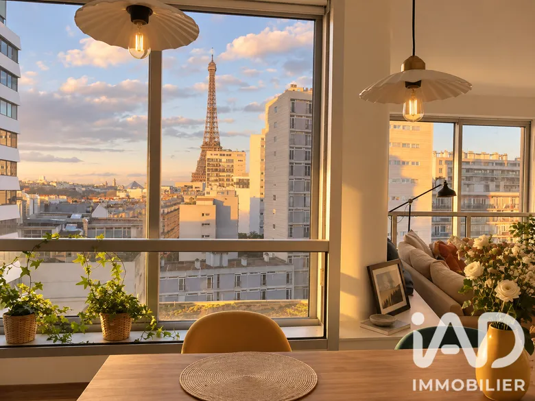 Appartement 2 pièces 55 m² · à Paris · 54,6 m² · 566 000 €