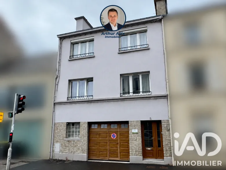 Maison 7 pièces 160 m² · à Cherbourg-en-Cotentin · 159,5 m² · 330 000 €