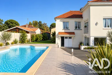 Maison à Arès (33740)