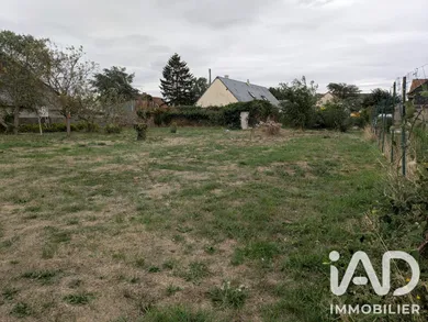 Terrain à bâtir à Dammarie (28360)