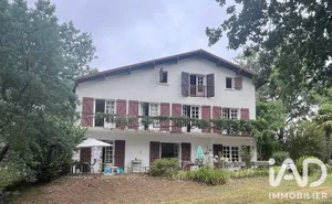 Park home in Villefranque (64990)