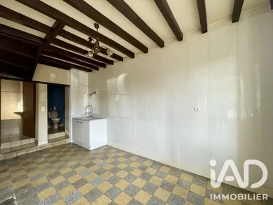 House in Oulchy-le-Château (02210)