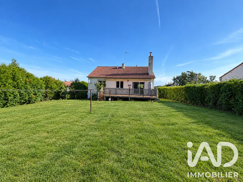 Maison 5 pièces 83 m² · à Thorée-les-Pins · 83 m² · 117 500 €