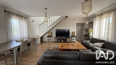 House in Bréval (78980)