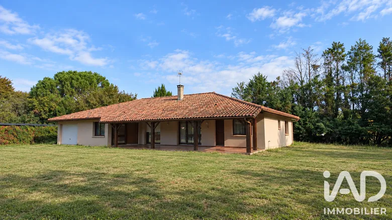 Maison 5 pièces 147 m² · à Villeneuve-de-Marsan · 147 m² · 255 000 €
