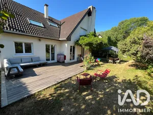 Maison traditionnelle à Bures-sur-Yvette (91440)