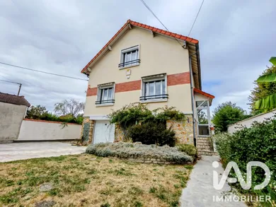 Maison traditionnelle à Chelles (77500)