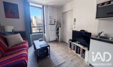 Apartment in Paris (75013)