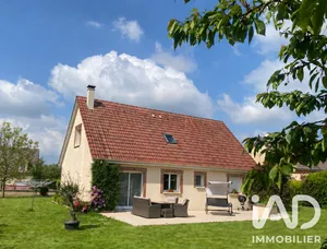 Maison à Étaimpuis (76850)