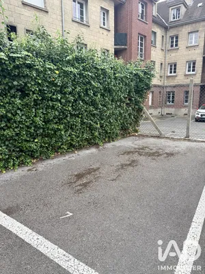 Parking à Beauvais (60000)