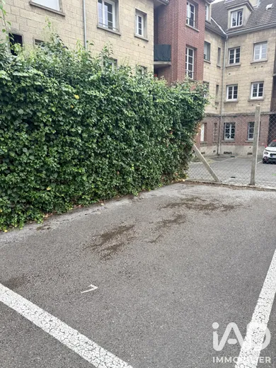 Parking à Beauvais (60000)