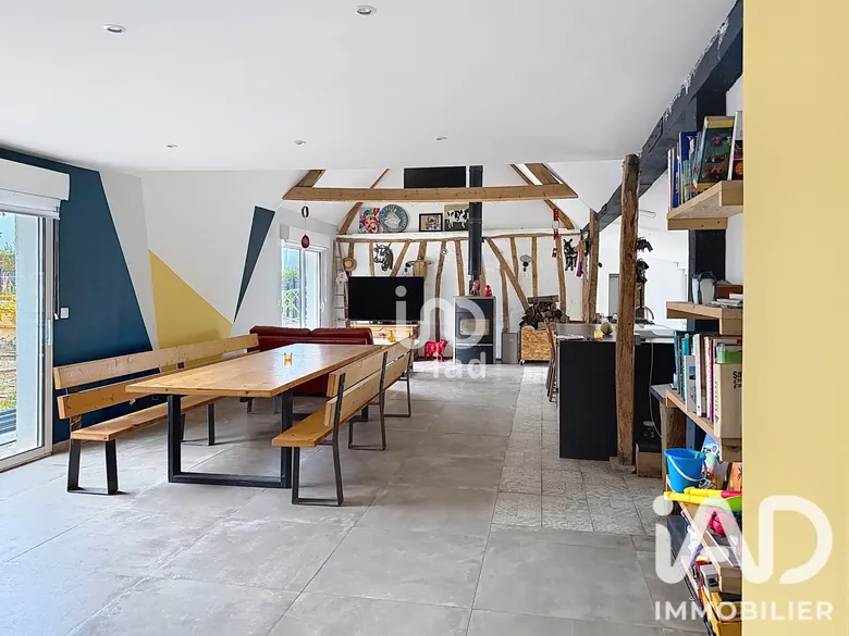 Maison 7 pièces 216 m² · à Bournonville · 216 m² · 329 000 €