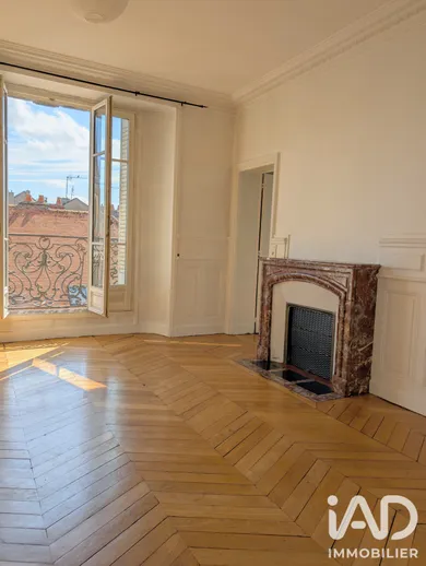 Appartement à Moulins (03000)