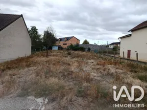 Terrain à Domérat (03410)