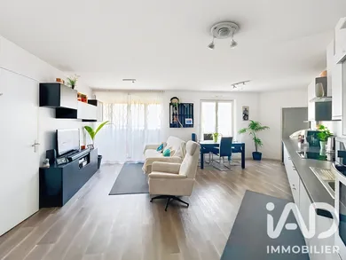 Apartment in Montfermeil (93370)