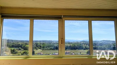 Immeuble à Charmes-sur-l'Herbasse (26260)