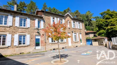 Immeuble à Charmes-sur-l'Herbasse (26260)