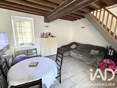 Maison à Champigny (89340)
