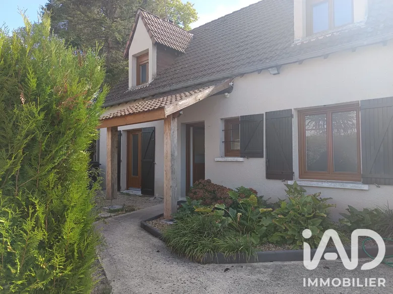 Maison 7 pièces 129 m² · à La Ferté-Beauharnais · 129 m² · 251 000 €