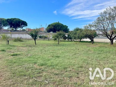 Terrain à bâtir à Puget-sur-Argens (83480)