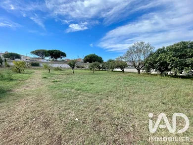 Terrain à bâtir à Puget-sur-Argens (83480)