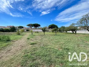 Terrain à bâtir à Puget-sur-Argens (83480)