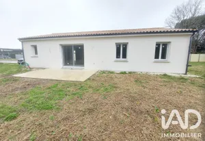 House in Lesparre-Médoc (33340)