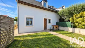 House in Adé (65100)