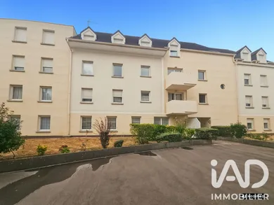 Appartement à Brie-Comte-Robert (77170)