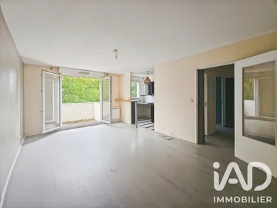 Appartement à Brie-Comte-Robert (77170)