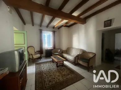 Townhouse in Saint-Paul-Cap-de-Joux (81220)