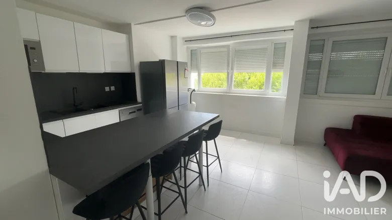 Appartement 3 pièces 77 m² · à Chalon-sur-Saône · 77 m² · 139 000 €